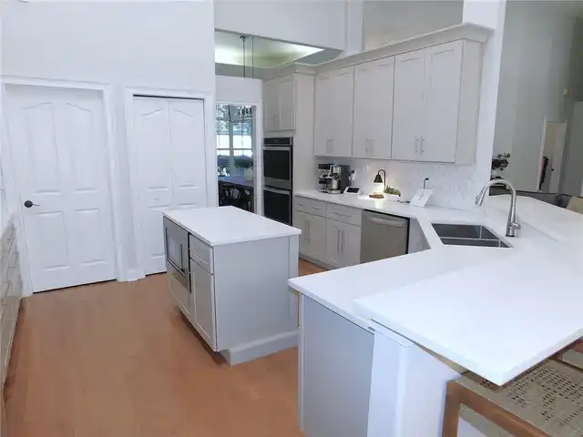 Listing Photo 21