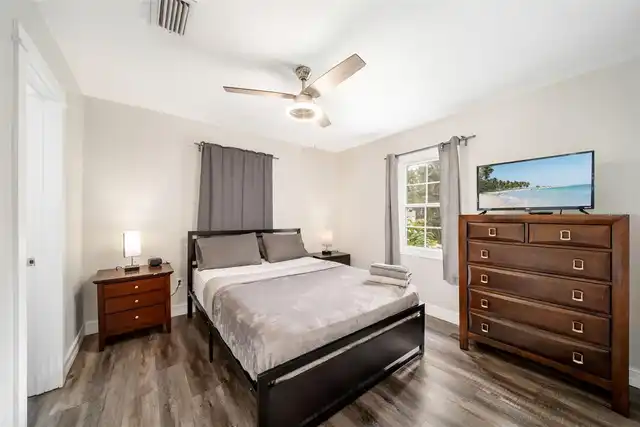 Listing Photo 18
