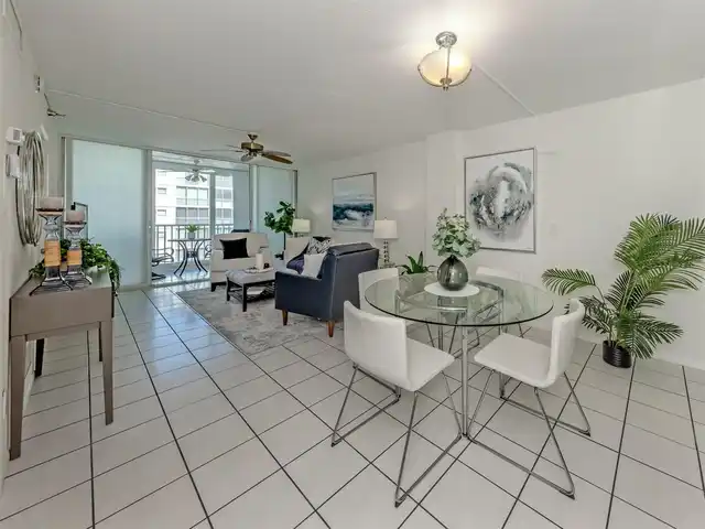 Listing Photo 6