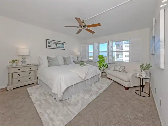 Listing Photo 14