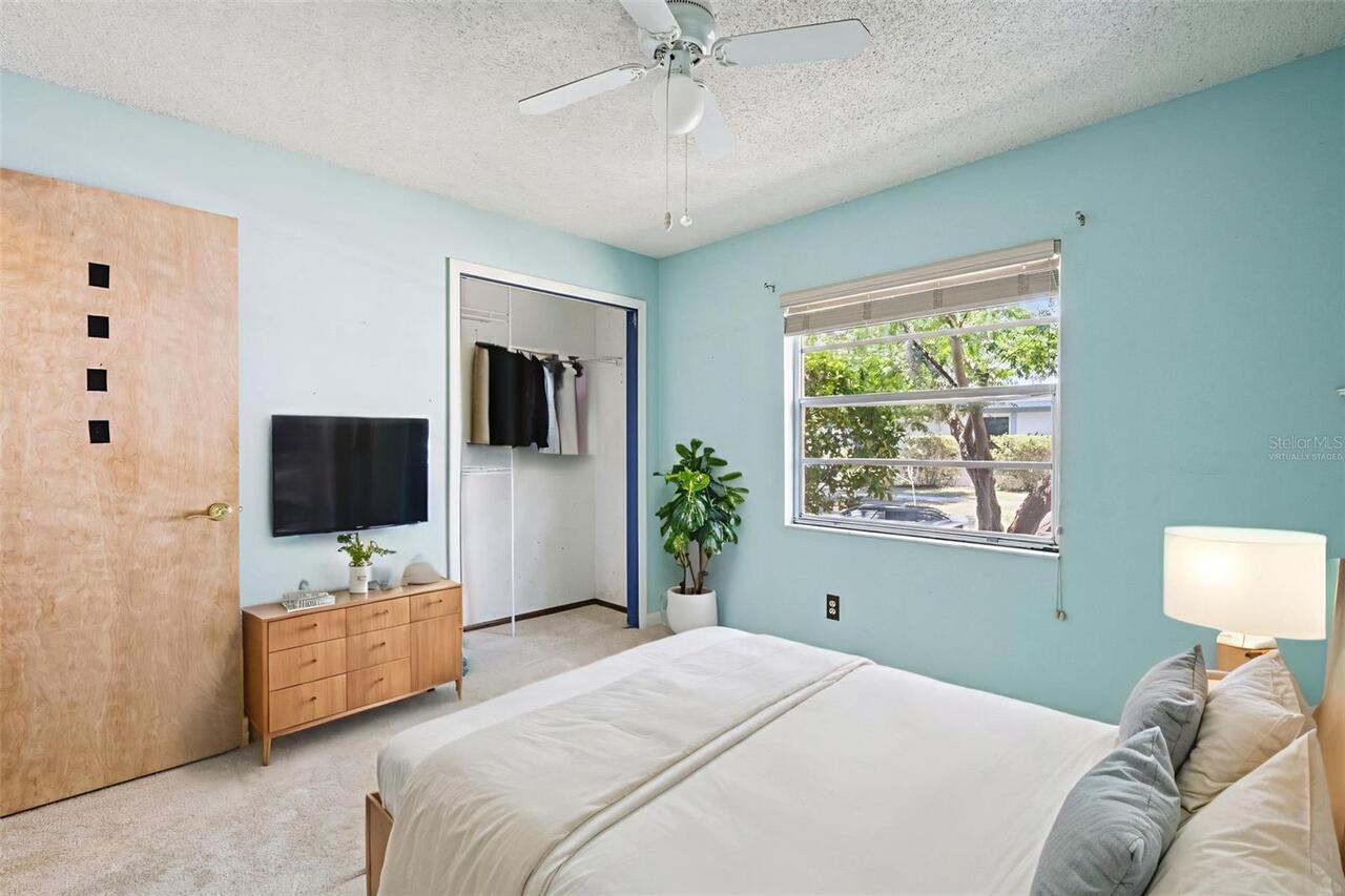 Listing Photo 14