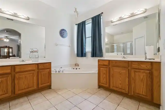 Listing Photo 37