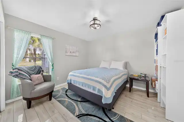 Listing Photo 25