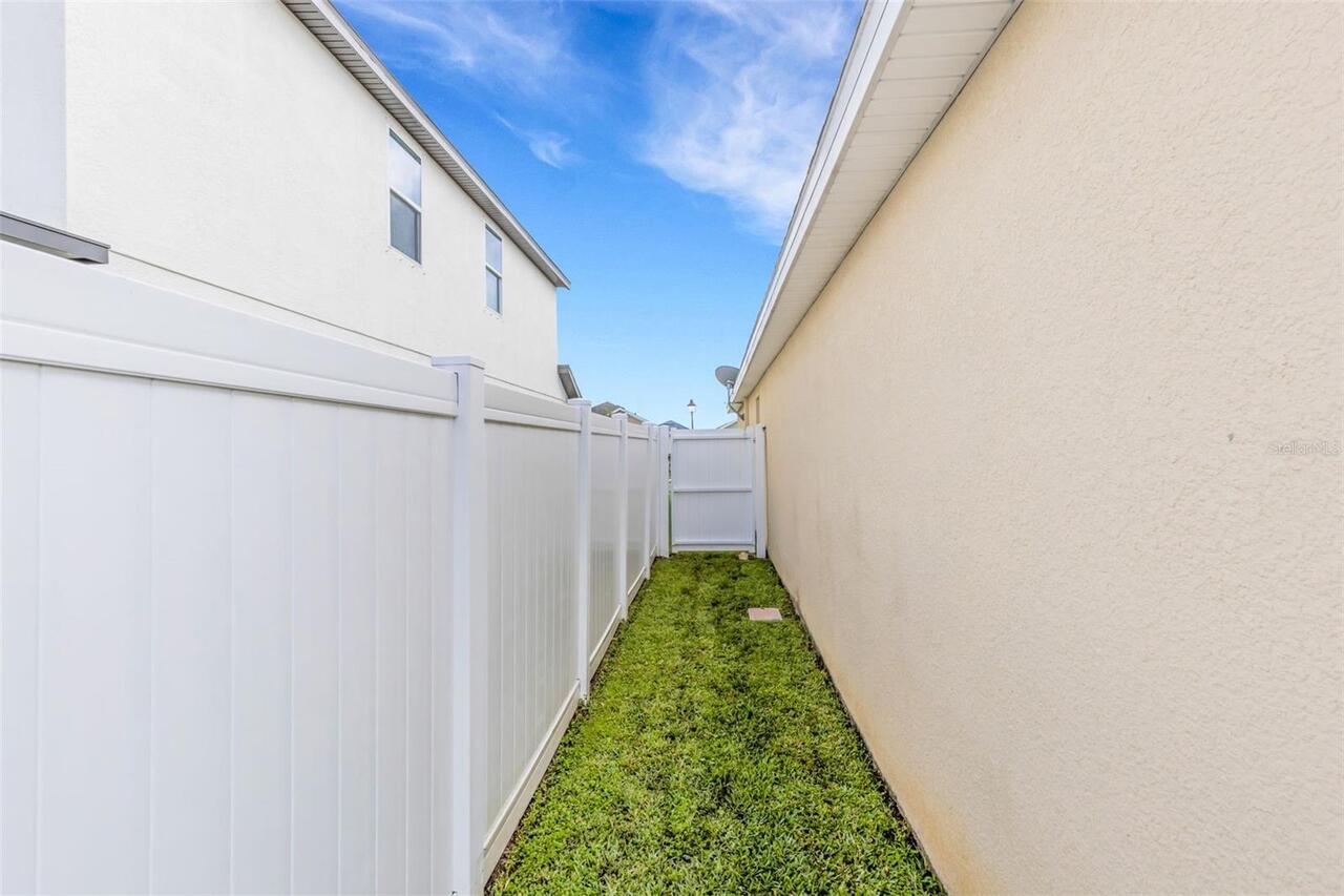 Listing Photo 44