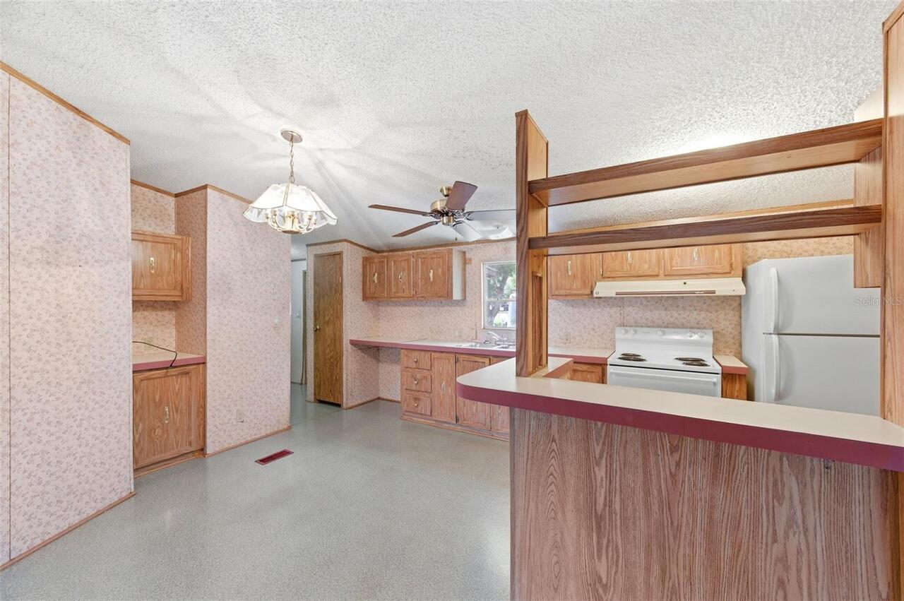Listing Photo 7