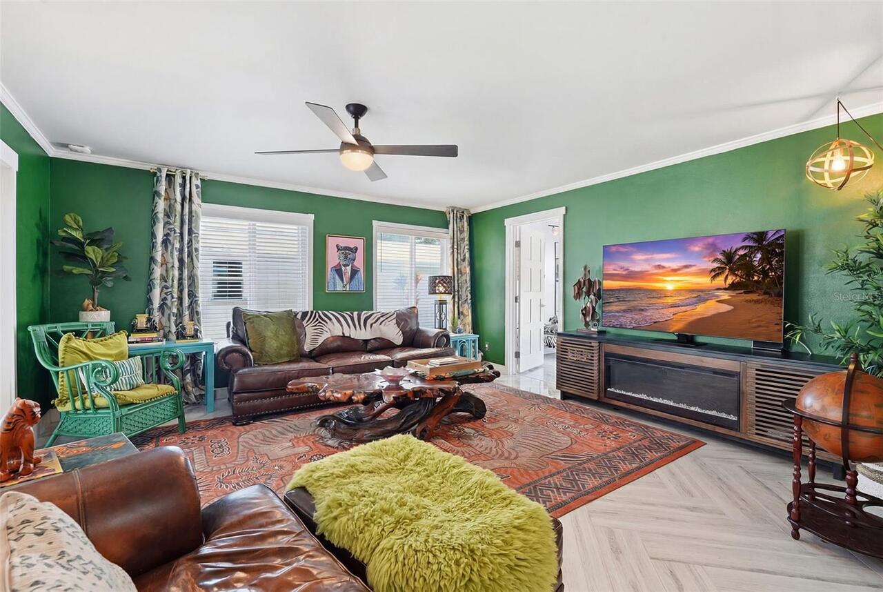 Listing Photo 16