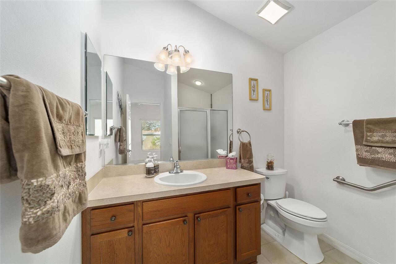 Listing Photo 17