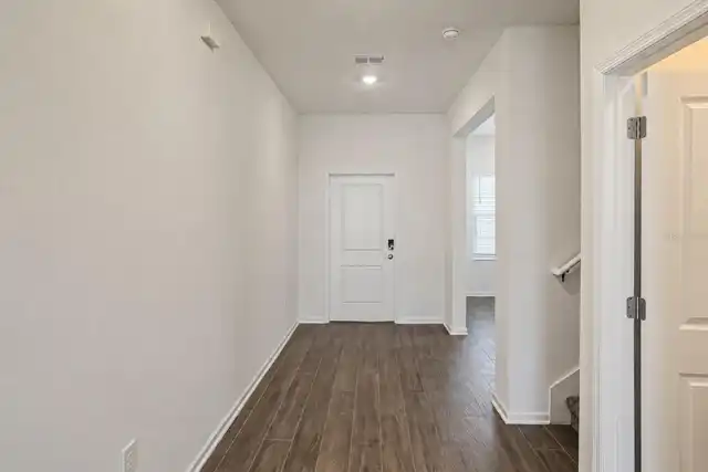 Listing Photo 8