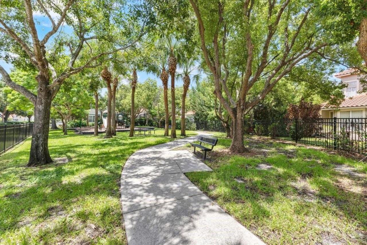 Listing Photo 37