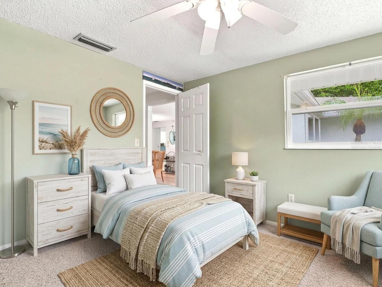 Listing Photo 25