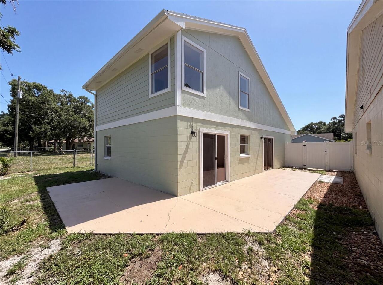 Listing Photo 5