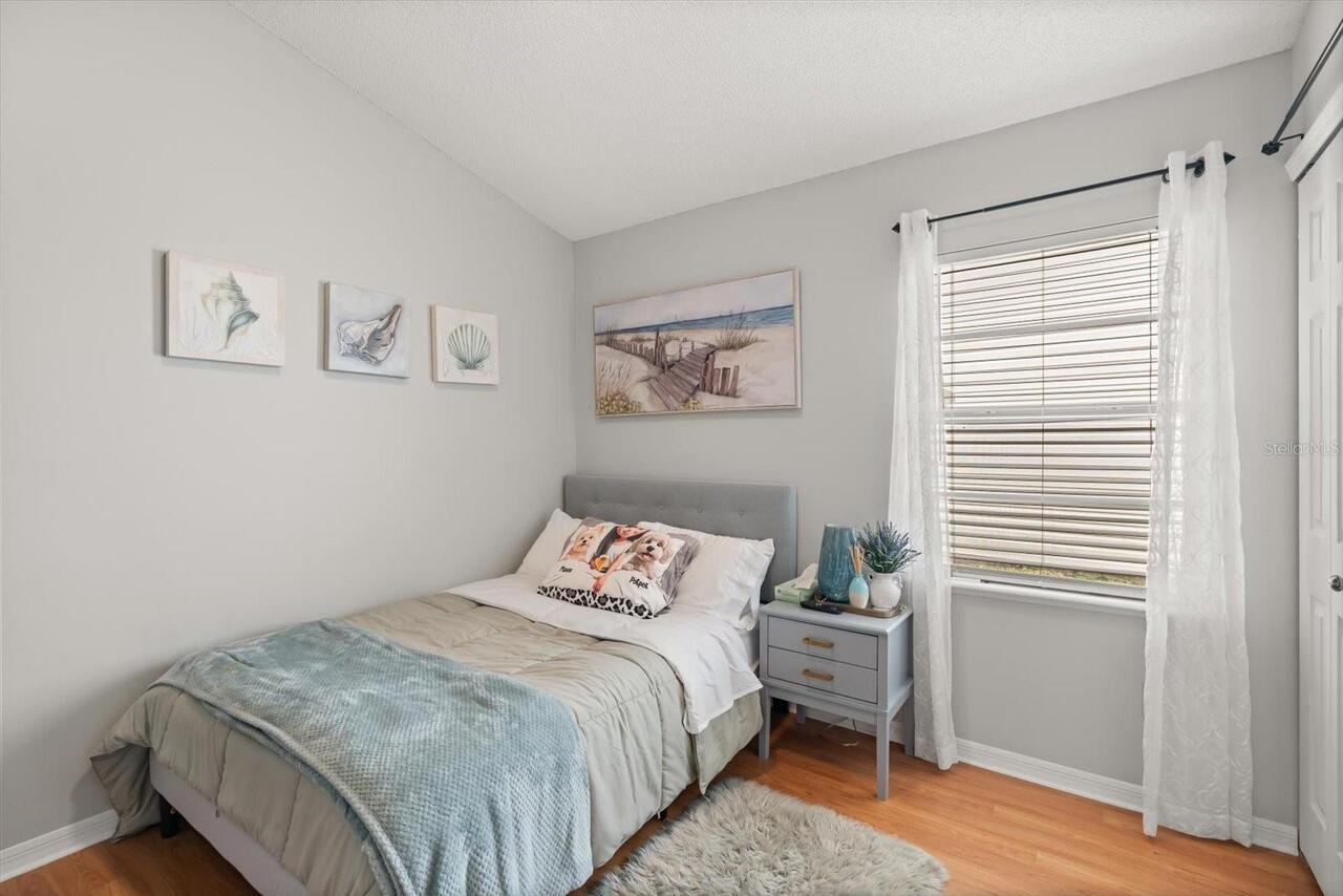 Listing Photo 15