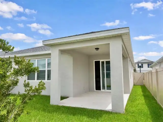 Listing Photo 14