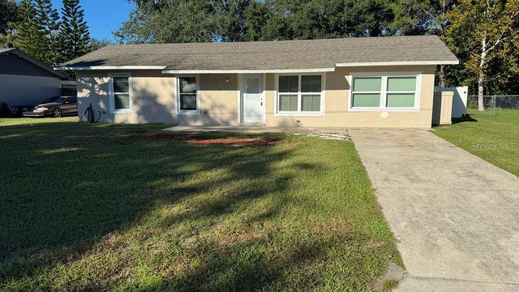Tavares Real Estate