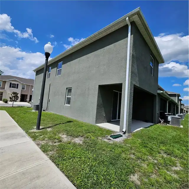 Listing Photo 15