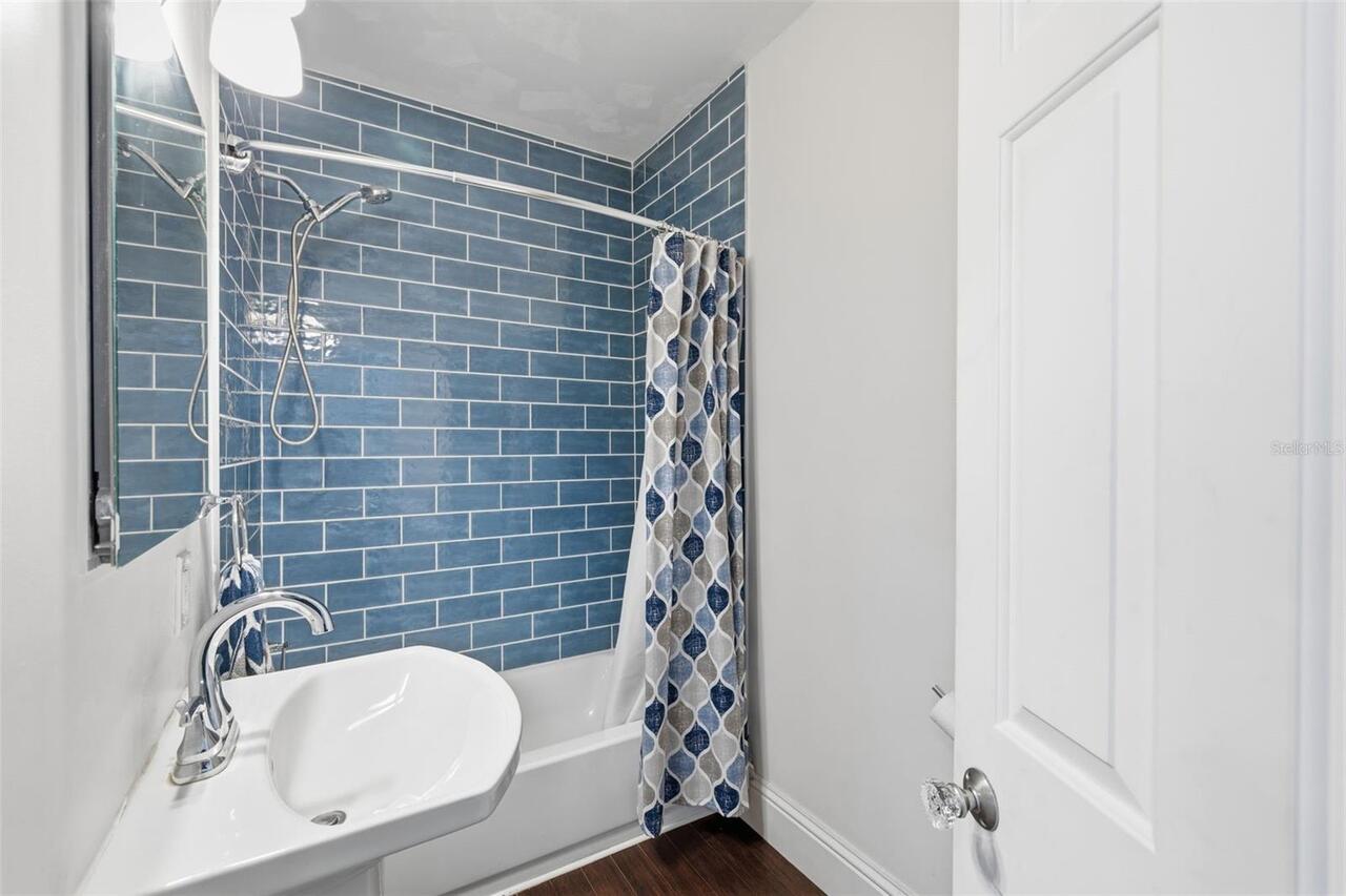 Listing Photo 25