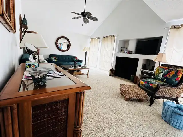 Listing Photo 7
