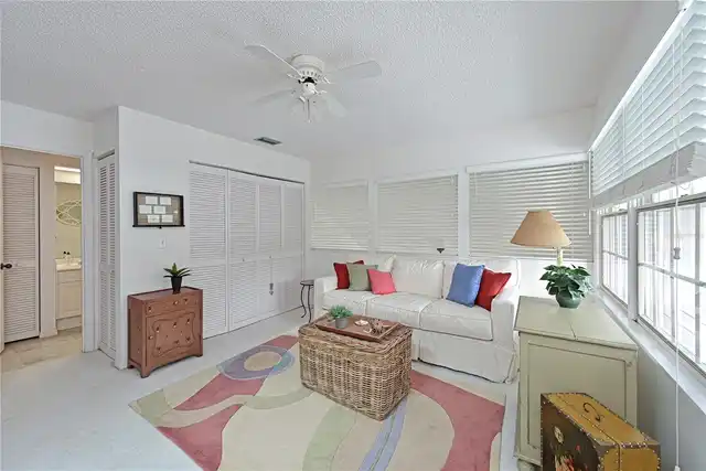 Listing Photo 22