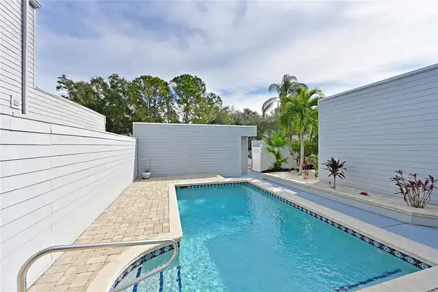 Listing Photo 33
