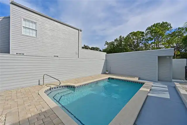 Listing Photo 34