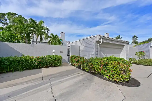 Listing Photo 37