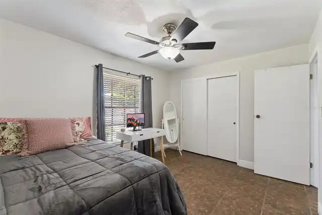 Listing Photo 15