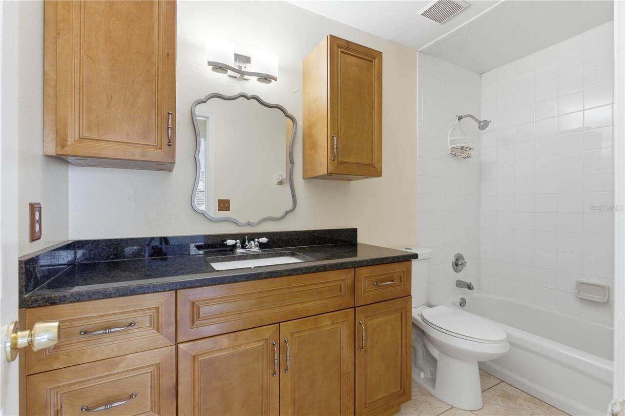 Listing Photo 22