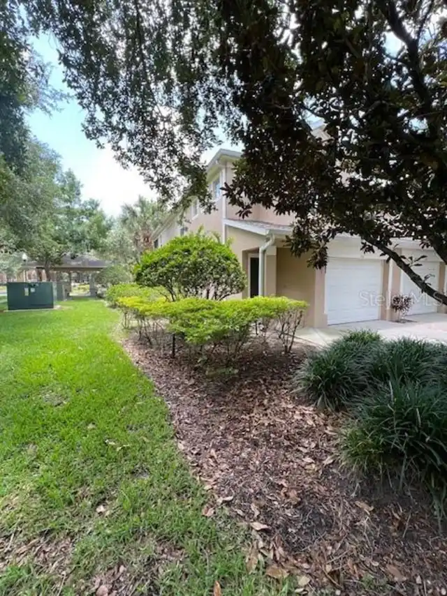 Listing Photo 12