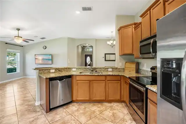 Listing Photo 7