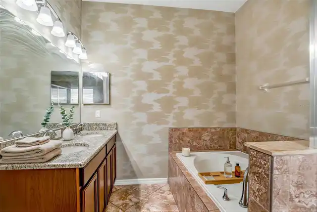 Listing Photo 15