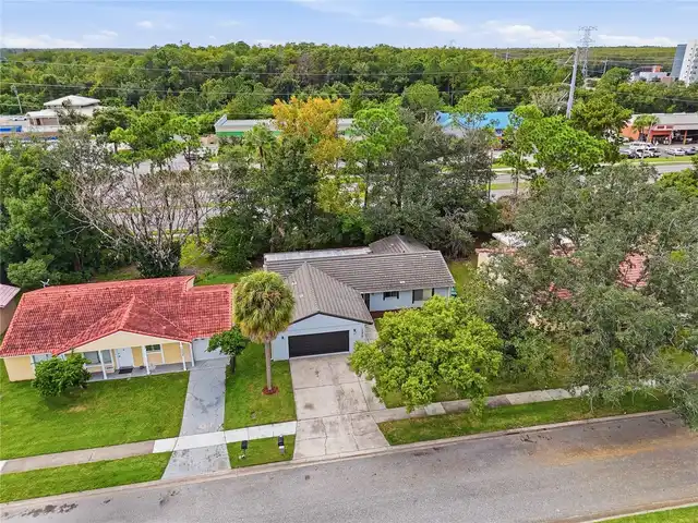 Listing Photo 32