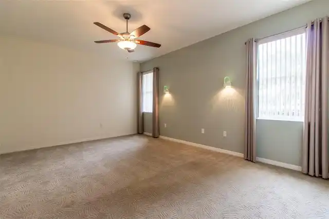 Listing Photo 13