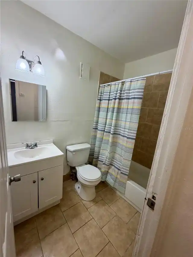Listing Photo 7