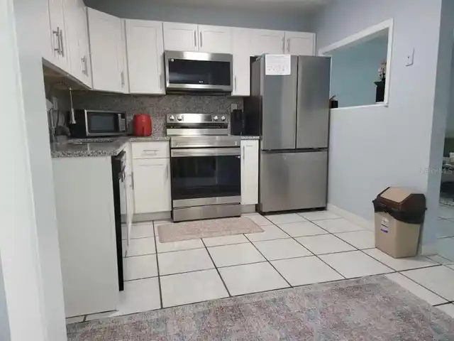 Listing Photo 15