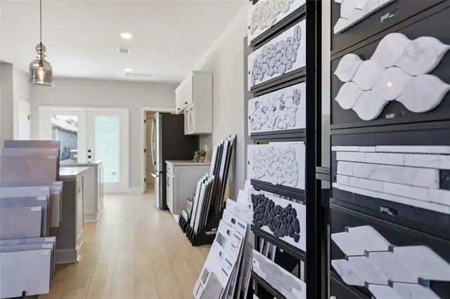 Listing Photo 15