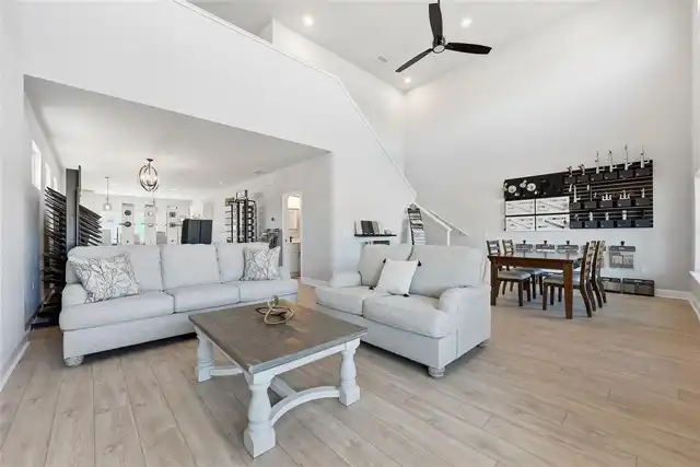 Listing Photo 32