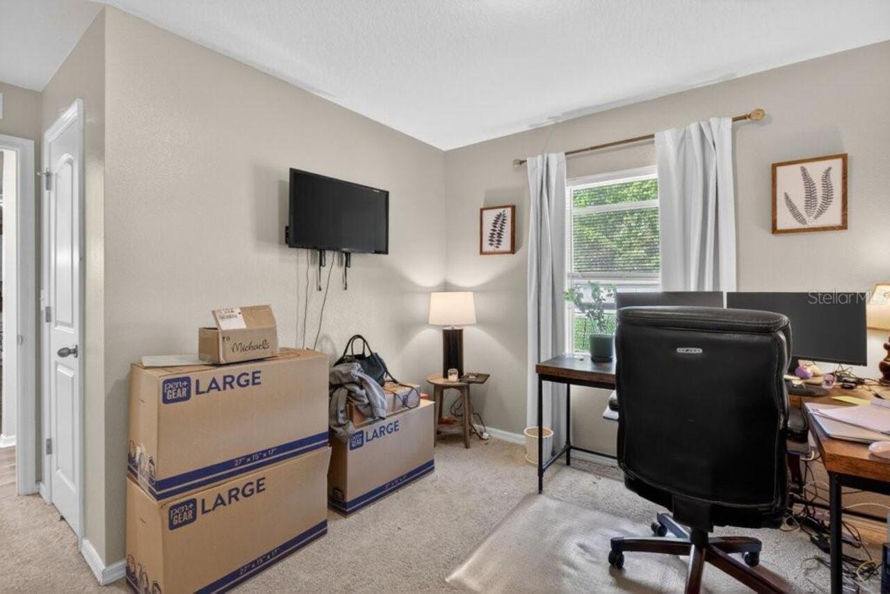 Listing Photo 16