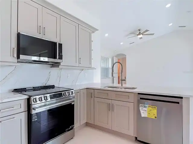 Listing Photo 13