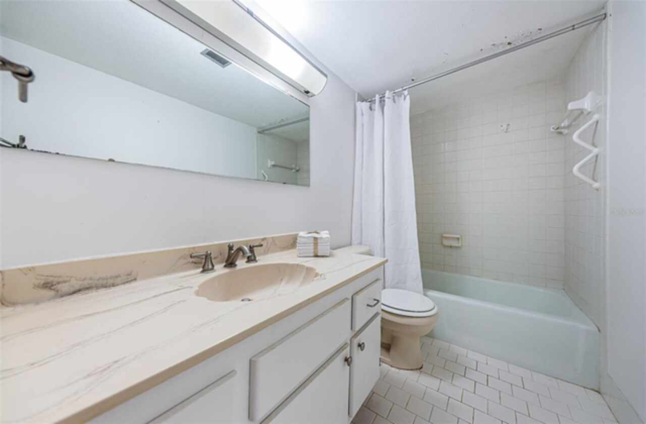 Listing Photo 43