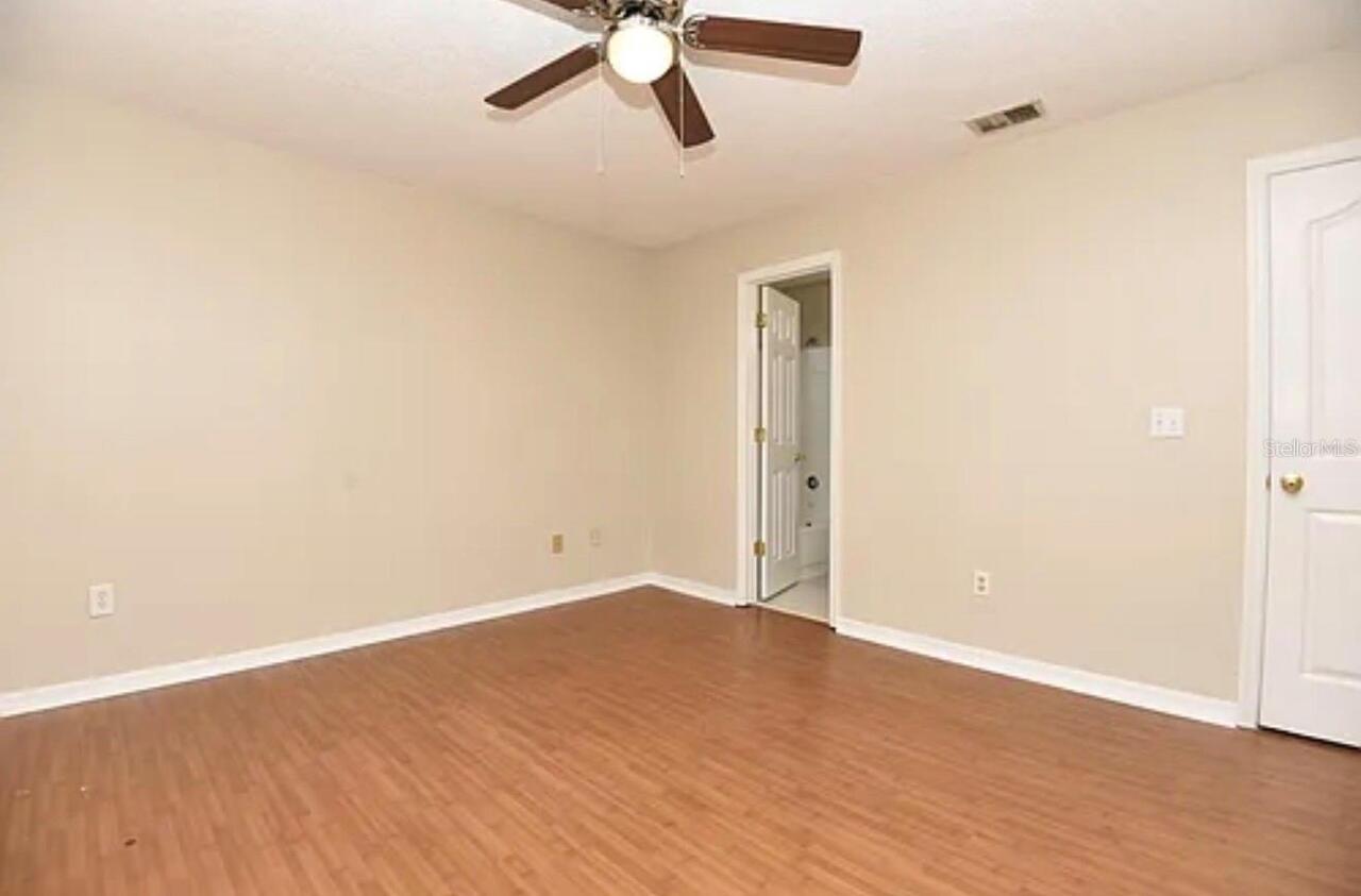 Listing Photo 20