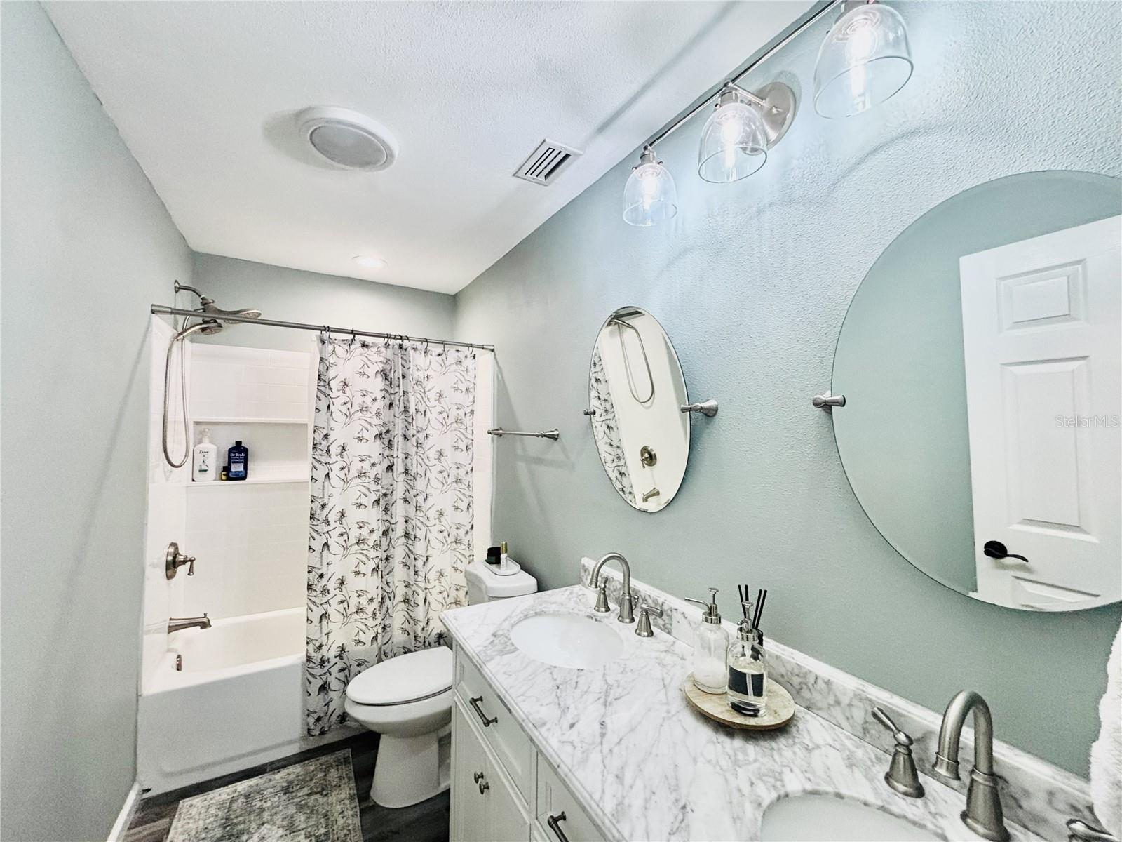 Listing Photo 21
