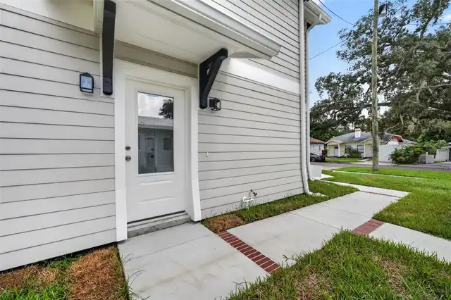 Listing Photo 28
