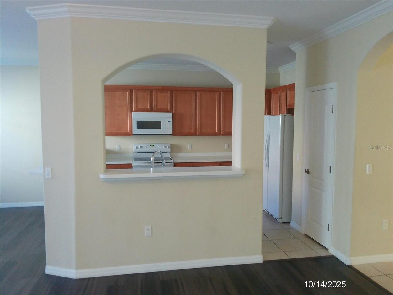 Listing Photo 8