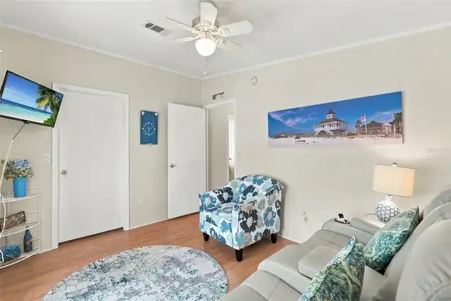 Listing Photo 20