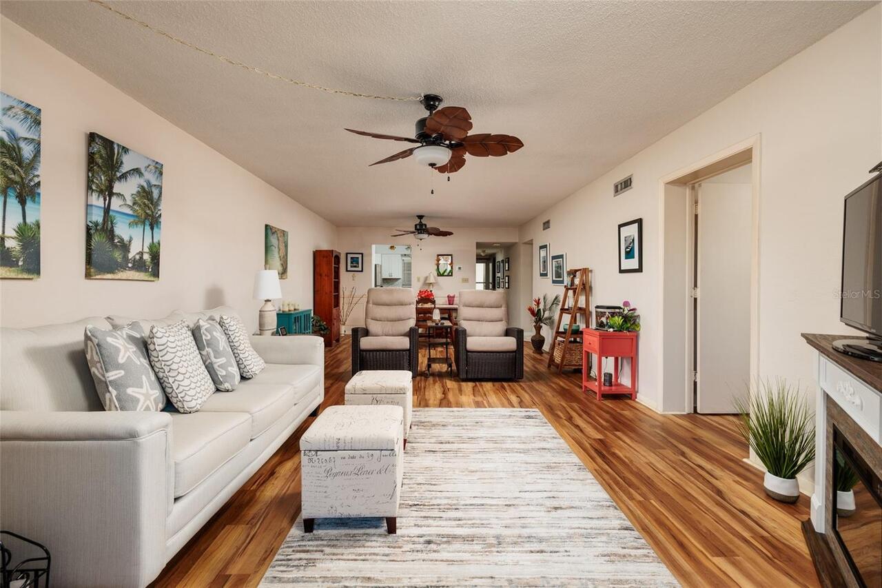 Listing Photo 15