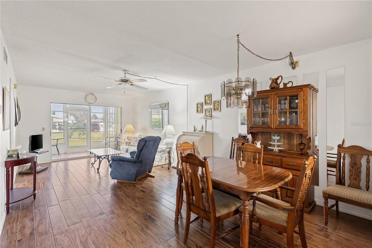 Listing Photo 10