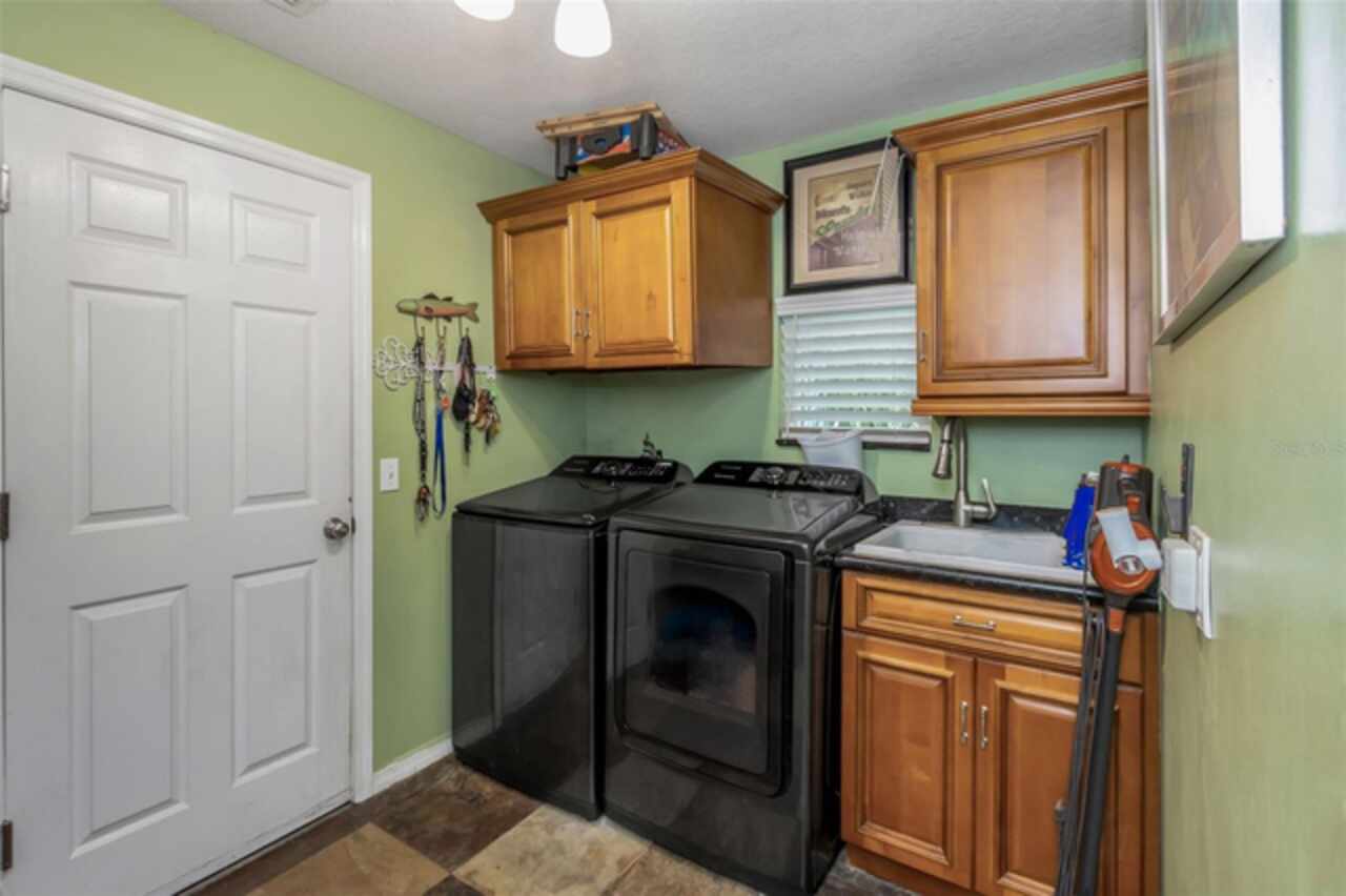 Listing Photo 15