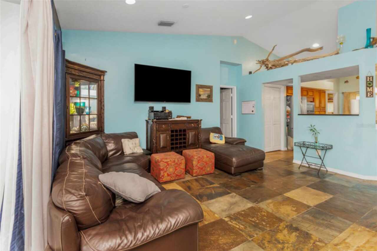 Listing Photo 20