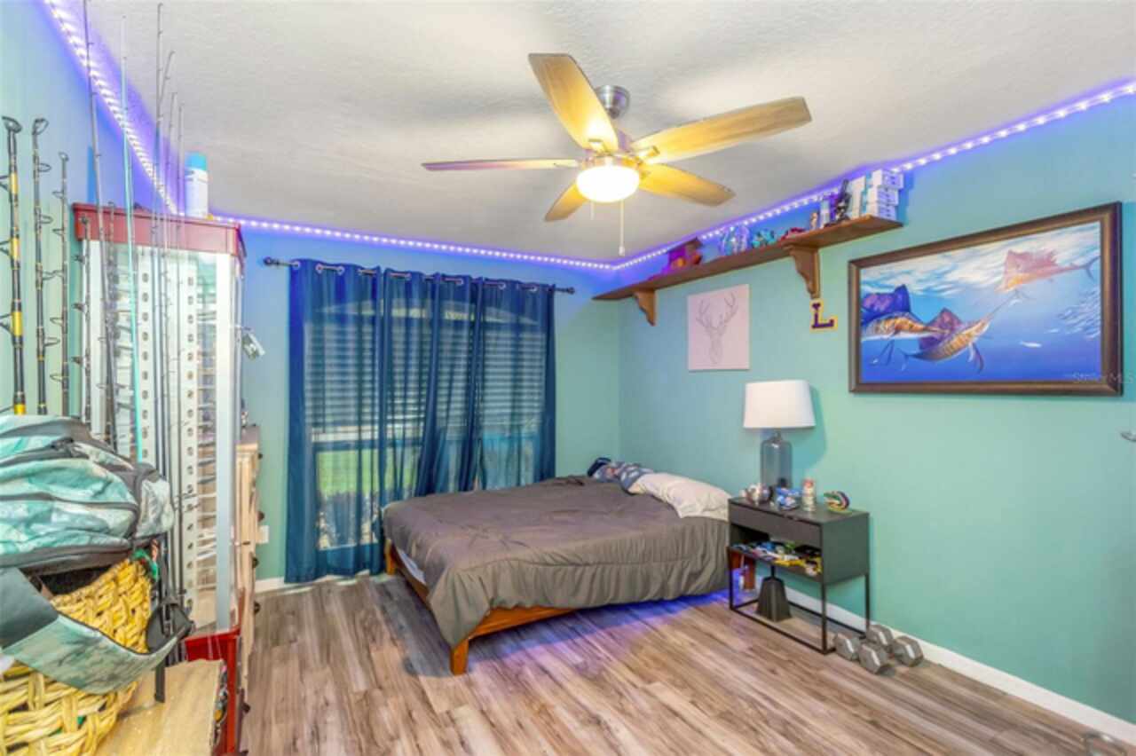 Listing Photo 43