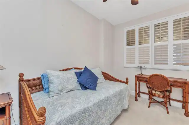 Listing Photo 21